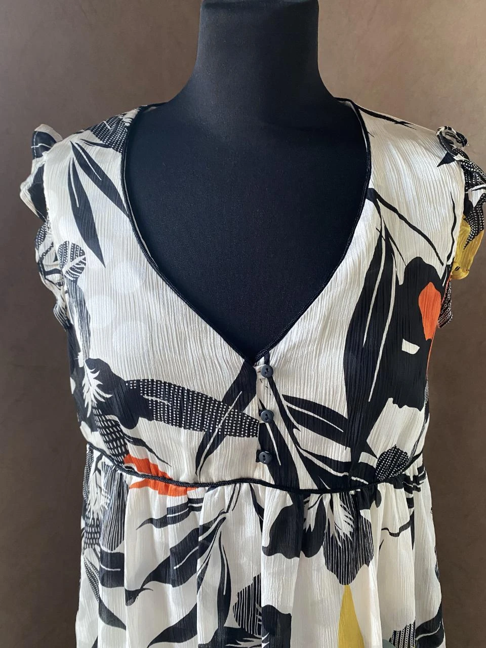 Promod jurk maat 38 wit met tropische print zwart geel – vloeiend, gevoerd – photo 2